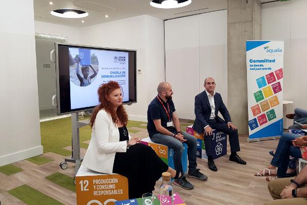 Alianza estratégica entre ACNUR y Aqualia por el agua y el saneamiento